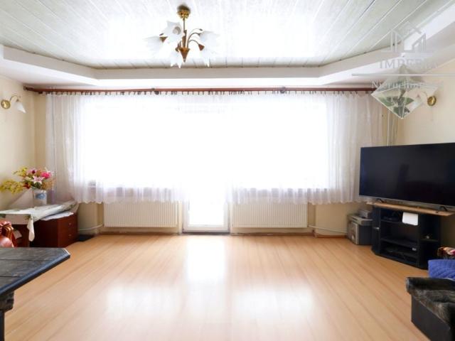 Dom 210 m², Różyny