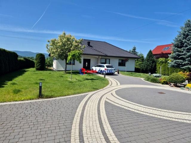 Dom 211 m², Klecza Dolna