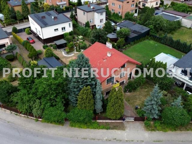 Dom 211 m², Ujazd