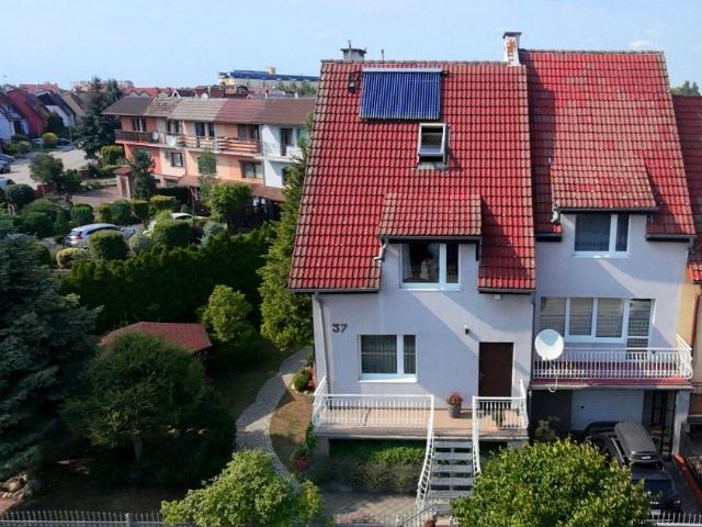 Dom 212 m², Brzeg