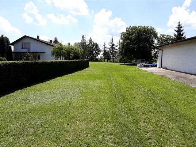 Dom 21 800 m², Walentów