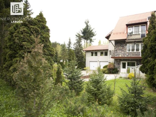 Dom 224 m², Kolano