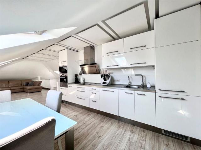 Dom 224 m², Lubin