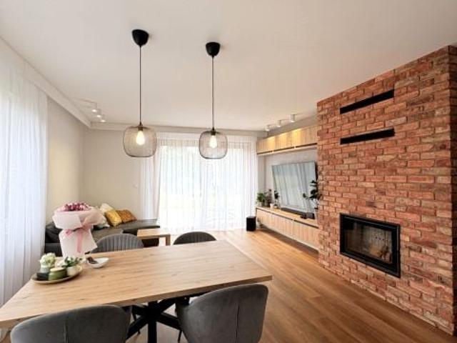 Dom 224,12 m², Lipnik