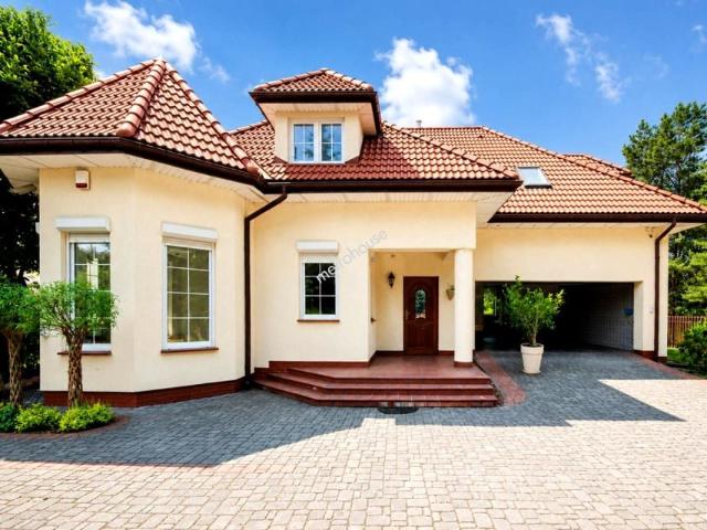 Dom 223 m², Ustanów