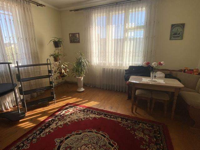 дом 230 m2 Угринов