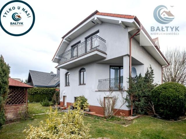 Dom 230 m², Bolszewo