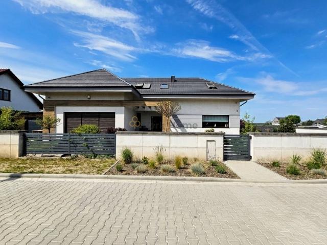 Dom 232 m², Psarskie
