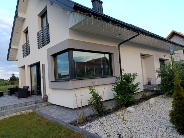 Głogowa 233 m², Ustanów