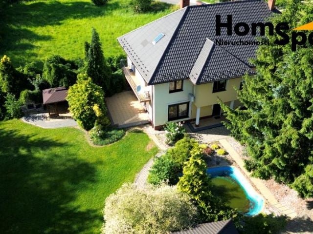Dom 246 m², Malawa