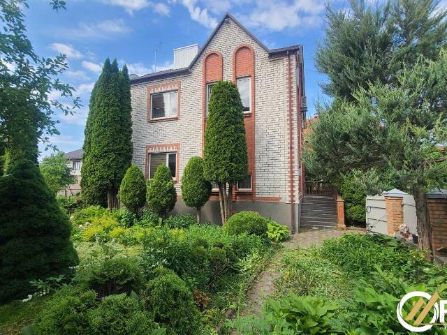 Дом, 240.00 кв.м