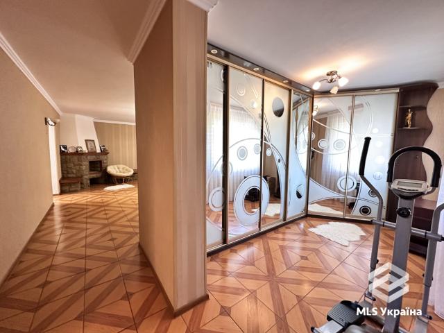 дом 258 m2 Ружична