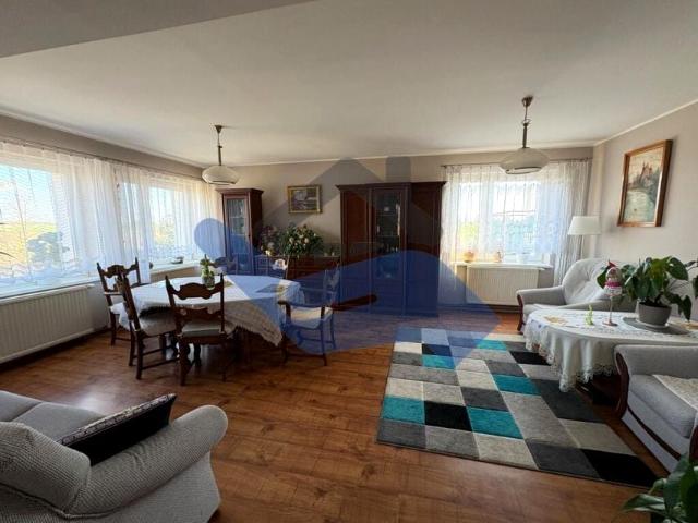 Dom 250 m², Dąbrowa