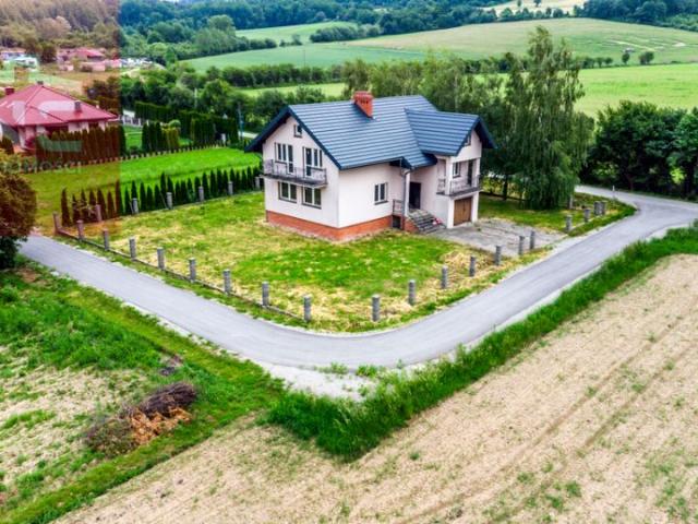 Dom 253 m², Sękowa