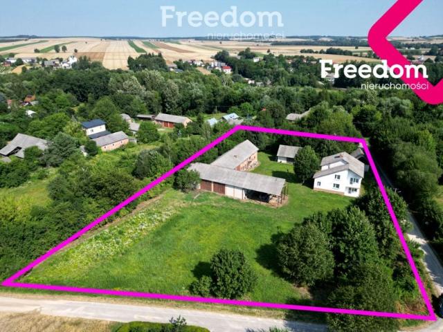 Dom 253 m², Żuków Kolonia