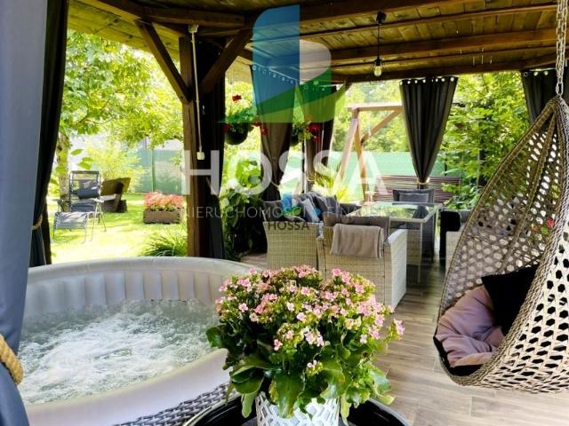 Dom 260 m², Kot