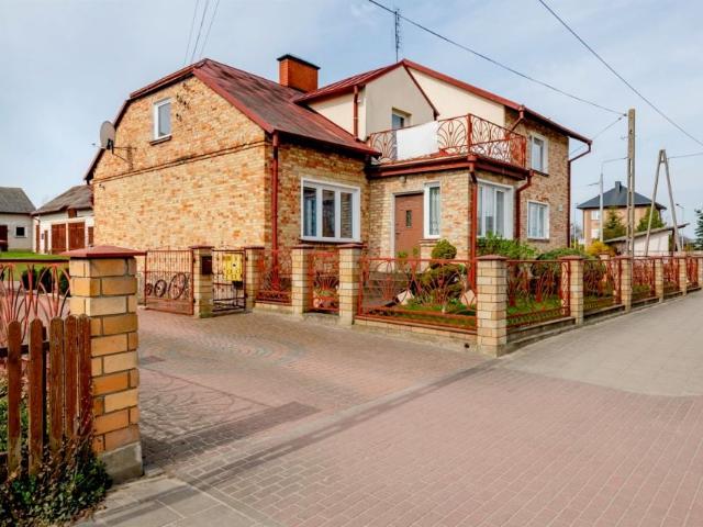 Dom 260 m², Poświętne
