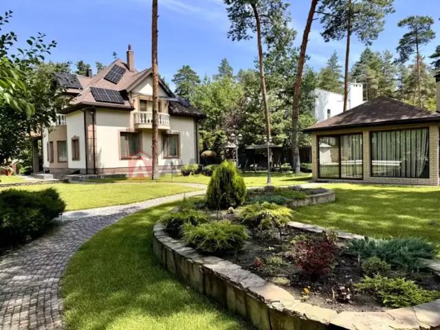 дом 263 m2 Город и пригород