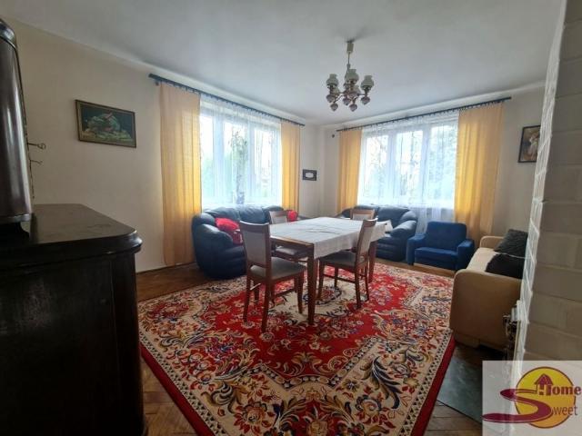 Dom 275 m², Radom