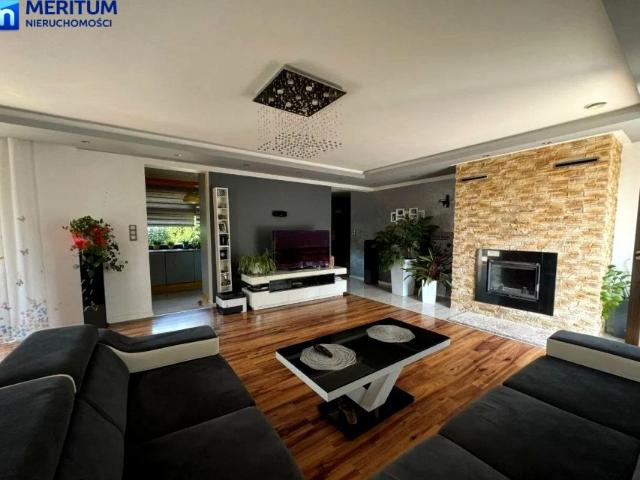 Dom 278 m², Błonie