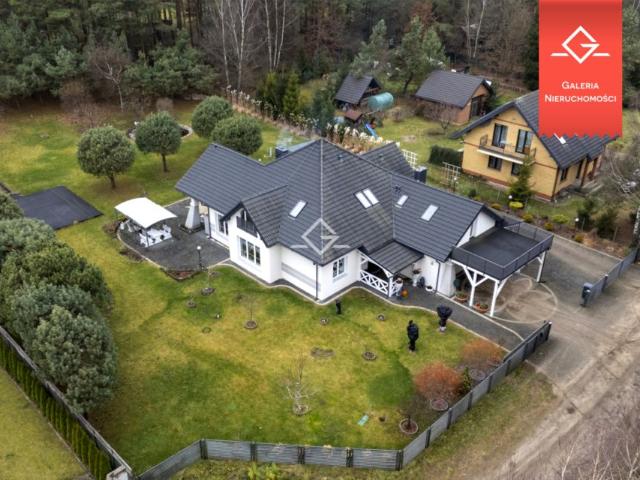 Dom 286,03 m², Lubowidz