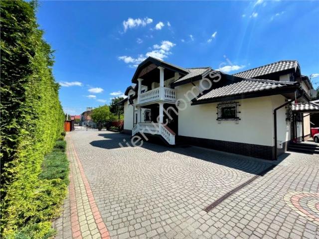 Dom 288 m², Marki