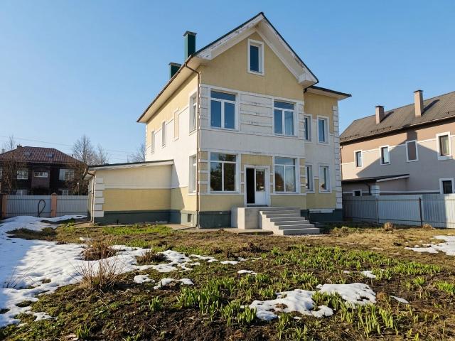 дом 280 m2 Яковлевское