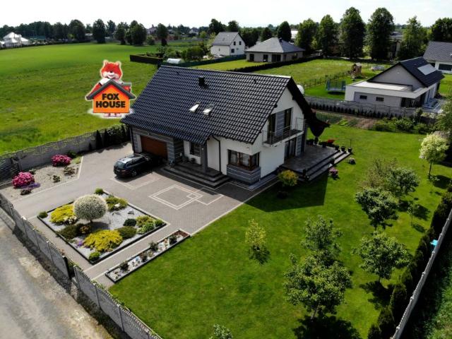 Dom 280 m², Wykroty