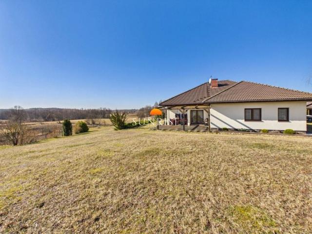 Dom 281 m², Płocie