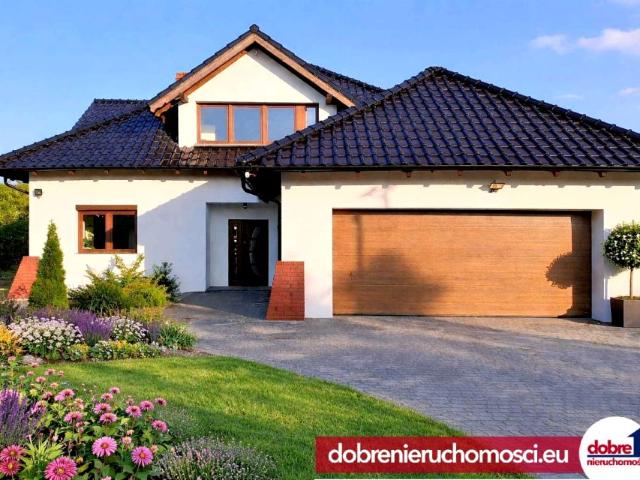 Dom 305 m², Zamość