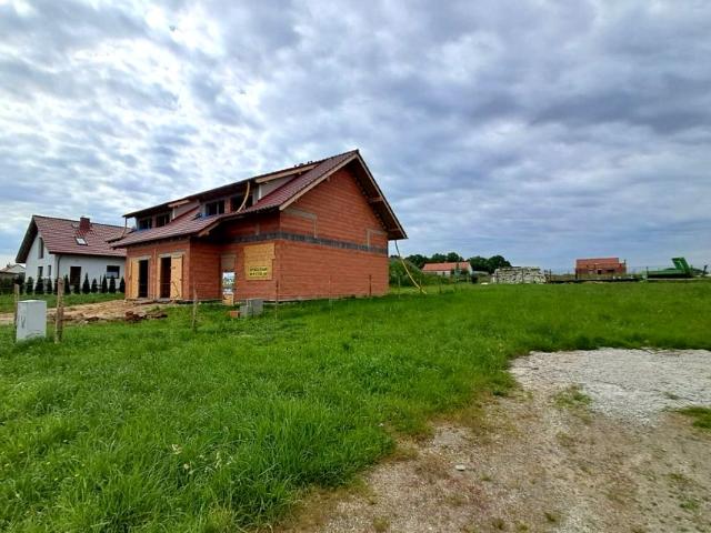 Dom 305,10 m², Przedmoście