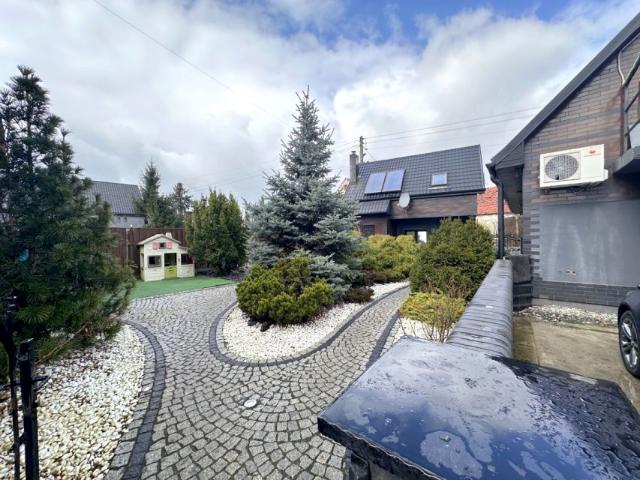 Dom 300 m², Legnica