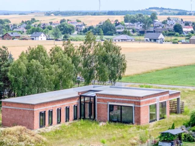 Dom 300,36 m², Łobodno