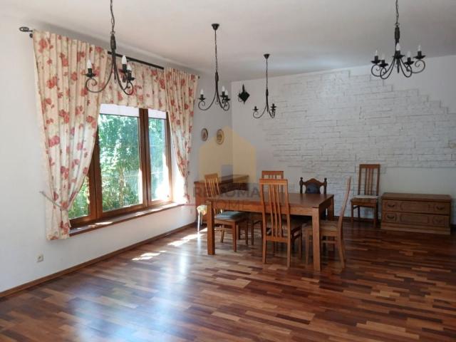 Dom 319,43 m², Żarów