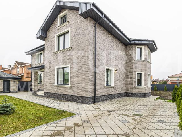 дом 3255 m2 Москва