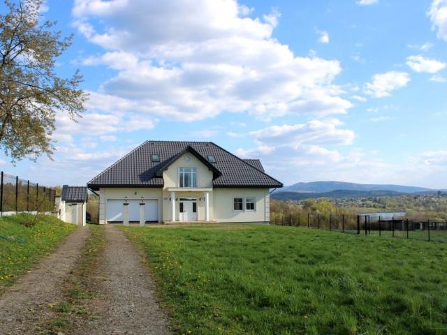 Dom 325 m², Skrzynka