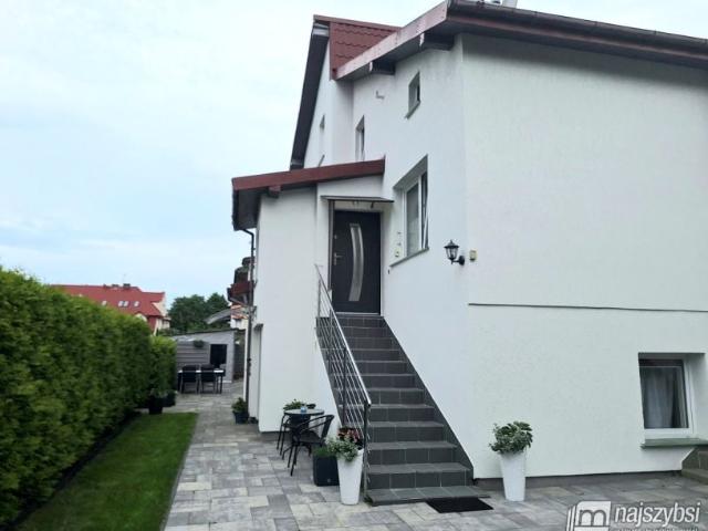 Dom 335,46 m², Dźwirzyno