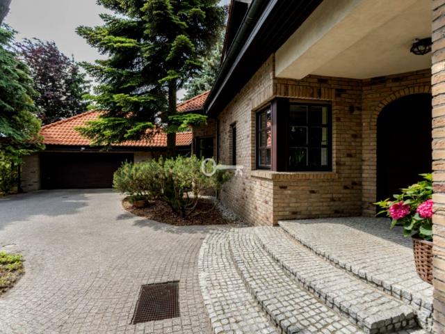 Dom 337,89 m², Suchy Las