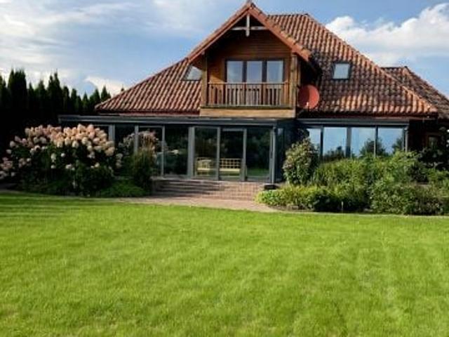 Dom 330 m², Arcelin