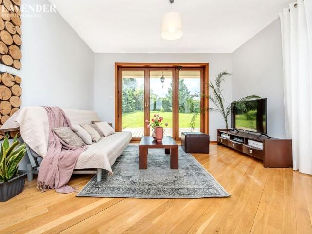 Dom 330 m², Janowice