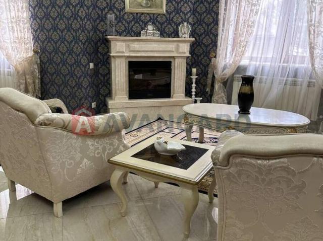 дом 346 m2 Город и пригород
