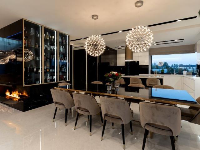 Dom 340 m², Falenty Duże