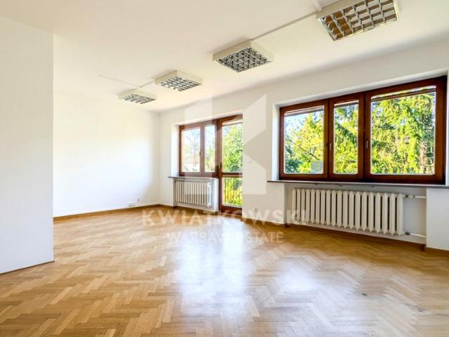 Dom 350 m², Warszawa