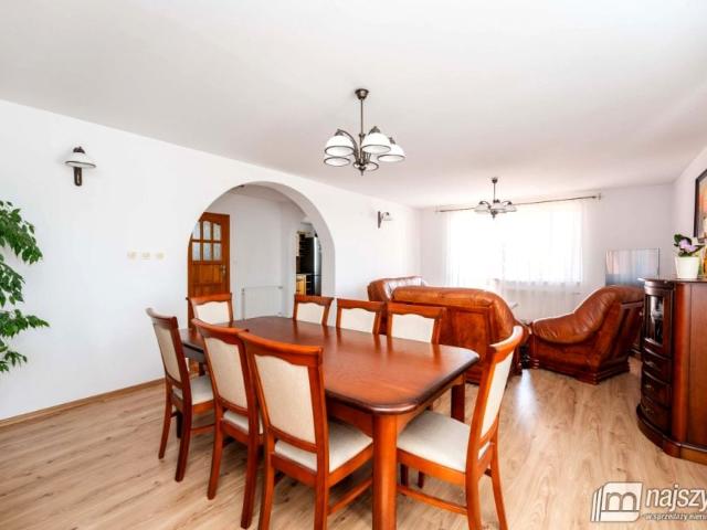 Dom 350 m², Ustronie Morskie