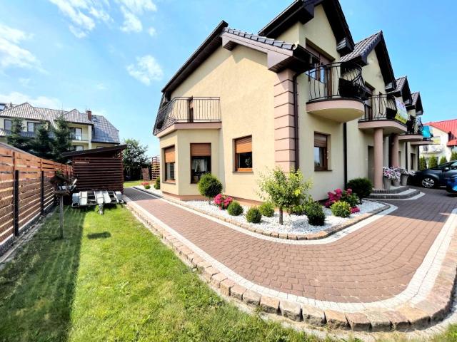 Dom 367 m², Grzybowo