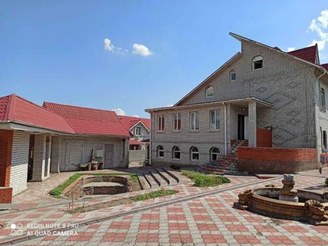 дом 360 m2 Подгородное