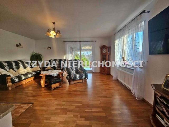 Dom 360 m², Jaworzyna Śląska