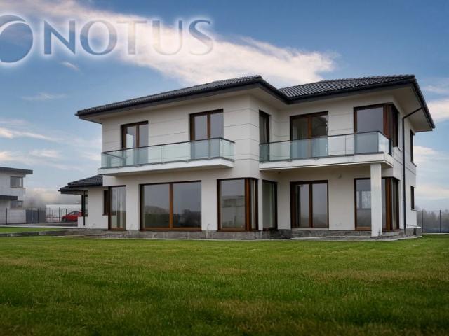 Dom 360,80 m², Rogoźnik