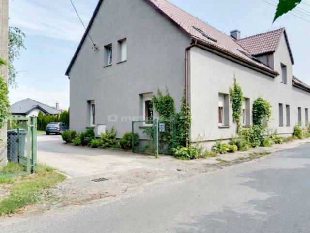 Dom 470 m², Oława