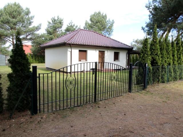 Dom 48 m², Kinice